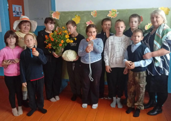 Осенних красок хоровод